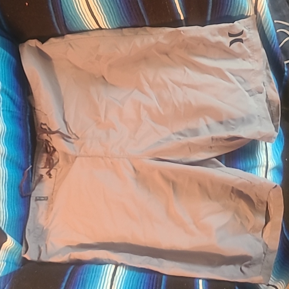 Hurley size 34 gray boardshorts